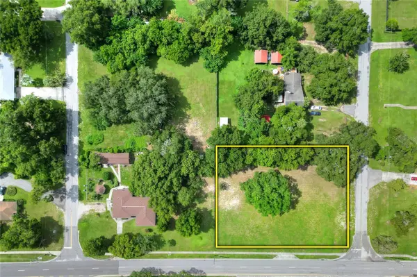 703 E LUMSDEN RD, Brandon, FL 33511