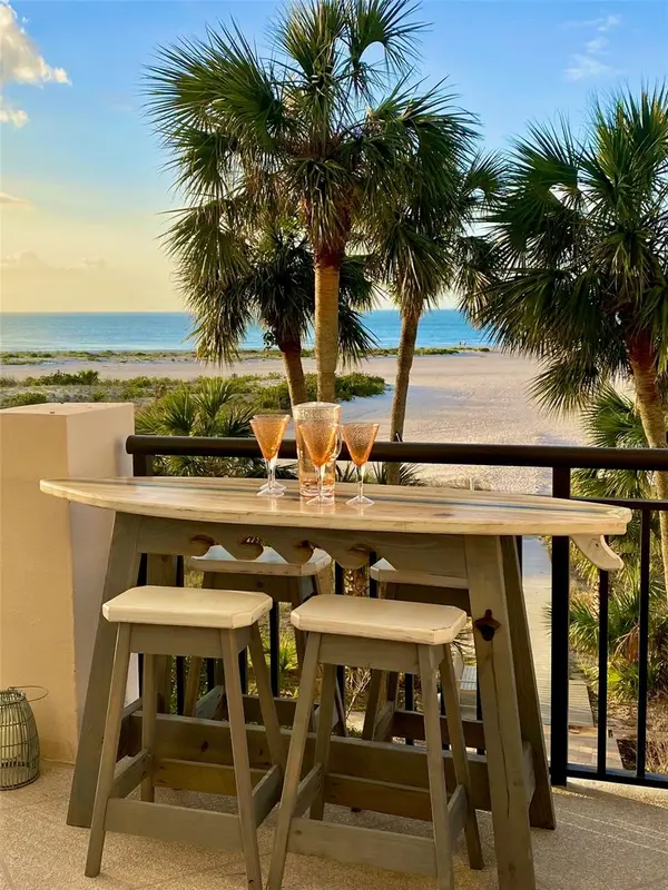 1270 GULF BLVD #304, Clearwater, FL 33767