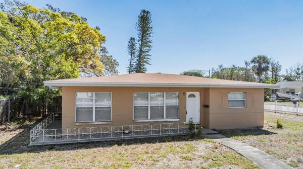 5130 DR MARTIN LUTHER KING JR ST S, St Petersburg, FL 33705