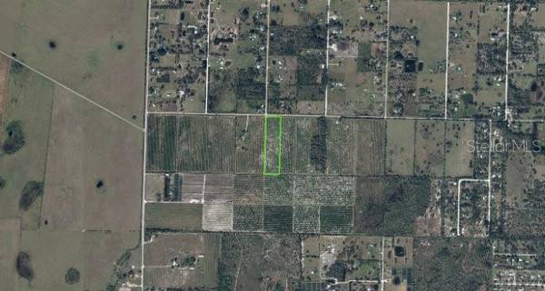 2121 HICKS RD, Lorida, FL 33857
