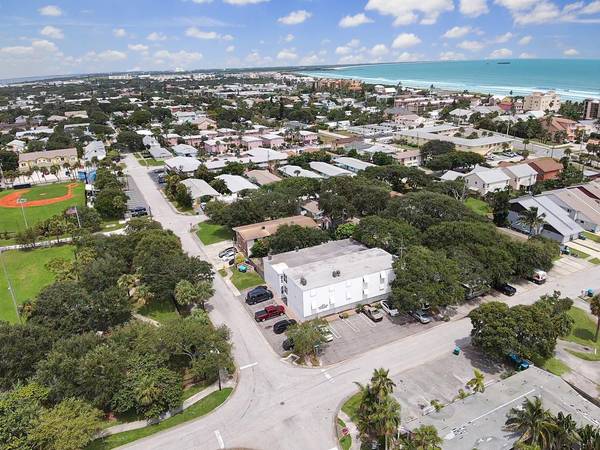 404 HARRISON AVE, Cape Canaveral, FL 32920