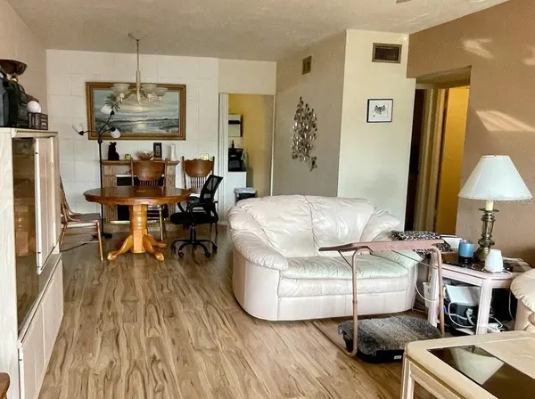 4060 55TH ST N #1209, Kenneth City, FL 33709