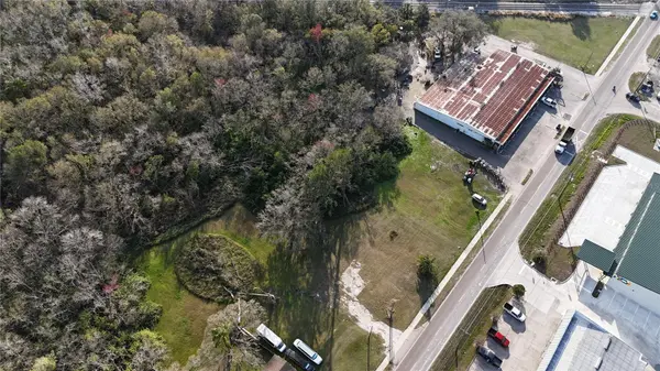 713 E ALSOBROOK ST, Plant City, FL 33563