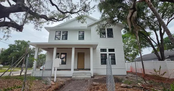 2402 N GLENWOOD DR, Tampa, FL 33602