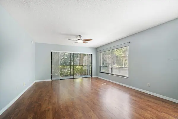 700 STARKEY RD #1111, Largo, FL 33771