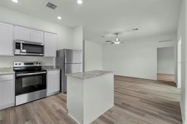 13276 TULA LOOP, Astatula, FL 34705