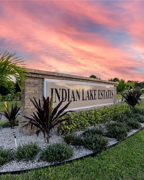715 HIBISCUS DR, Indian Lake Estates, FL 33855