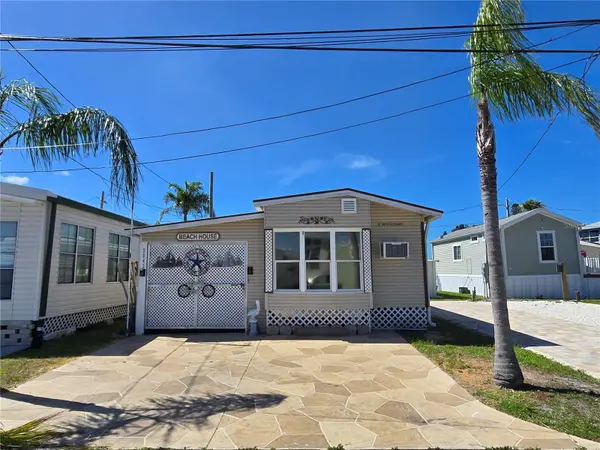 2043 KETCH CIR #C7, Palm Harbor, FL 34683