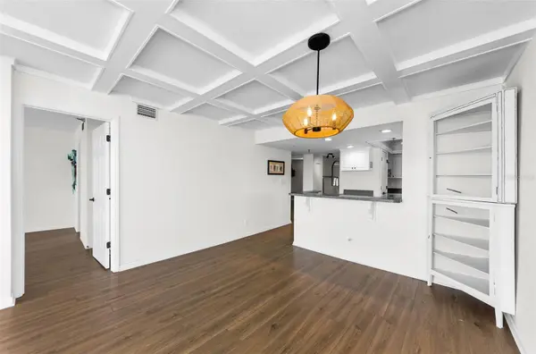 18201 GULF BLVD #201, Redington Shores, FL 33708