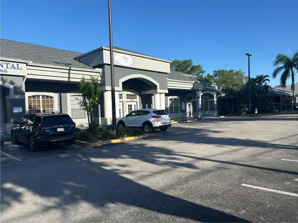 2855 ALT 19, Palm Harbor, FL 34683