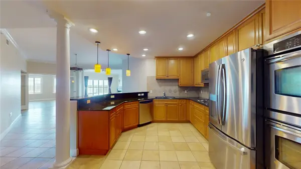 2305 EDGEWATER DR #1606, Orlando, FL 32804
