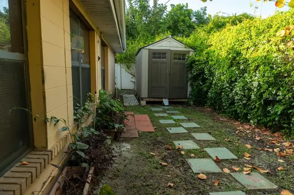 631 LUZON AVE, Tampa, FL 33606