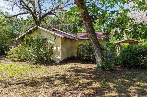 29133 LAWTON DR, Nobleton, FL 34661
