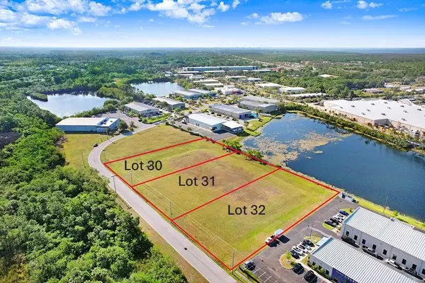 13836 MONROES BUSINESS PARK #Lot 31, Tampa, FL 33635