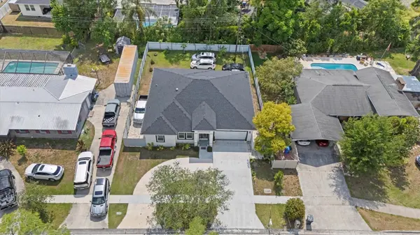 19212 SUNLAKE BLVD, Lutz, FL 33558
