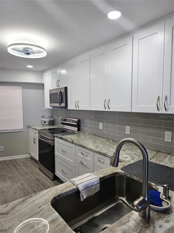 3100 GULF BLVD #221, Belleair Beach, FL 33786