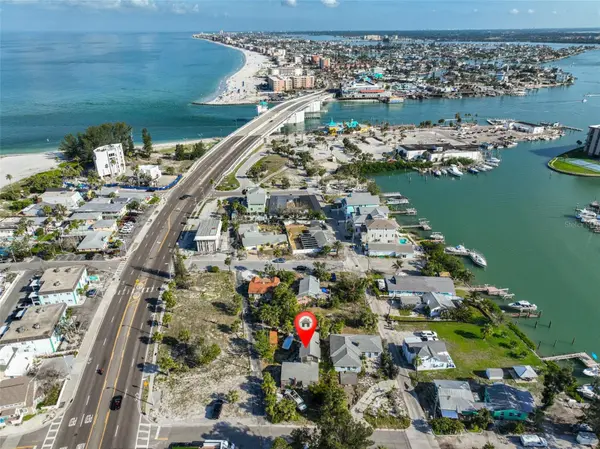 108 125TH AVE, Treasure Island, FL 33706