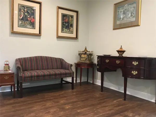 611 W BAY ST, Tampa, FL 33606