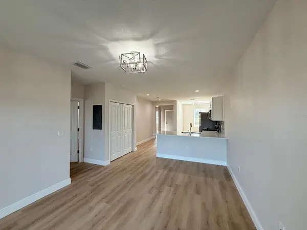10336 PENDLETON AVE, Englewood, FL 34224