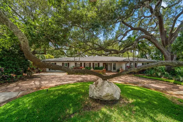 7 ROSERY LN, Belleair, FL 33756