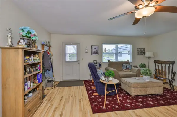 301 KINGS BLVD #130, Sun City Center, FL 33573