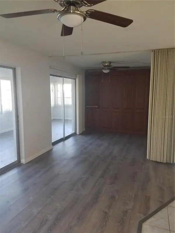 4854 MARINE Pkwy #103, New Port Richey, FL 34652