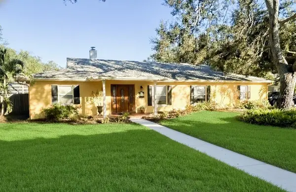 5710 S BERNIE ST, Tampa, FL 33611