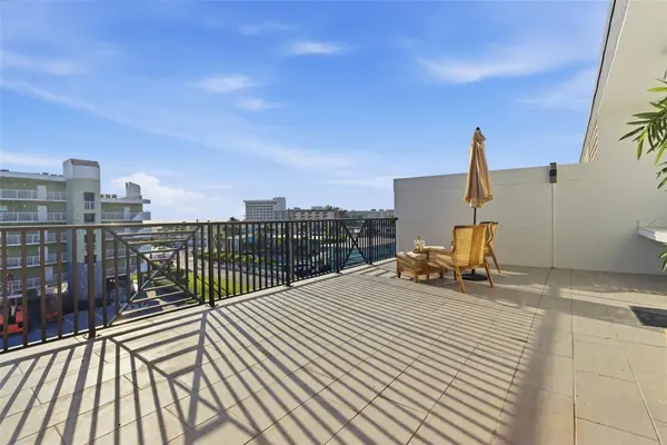 11605 1ST ST E #A2, Treasure Island, FL 33706