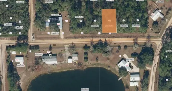 CANINE ST, Interlachen, FL 32148