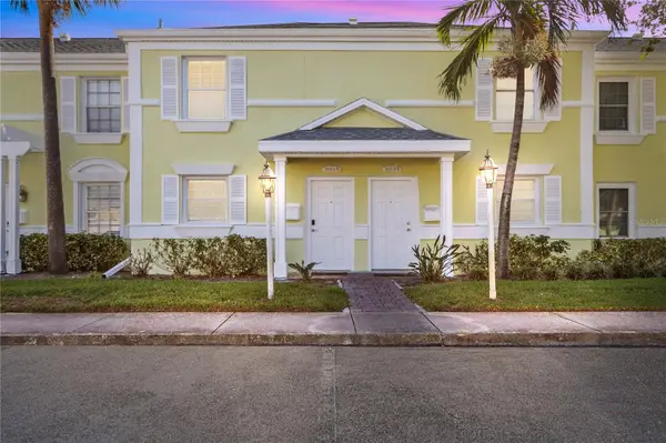 5026 COQUINA KEY DR SE #5026, St Petersburg, FL 33705