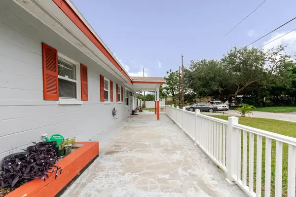 7200 8TH ST N, St Petersburg, FL 33702