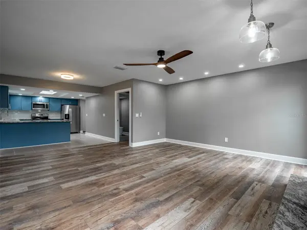 4110 N RIVER VIEW AVE, Tampa, FL 33607