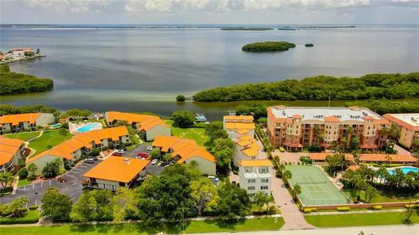 1575 PINELLAS BAYWAY WAY S #1575, Tierra Verde, FL 33715