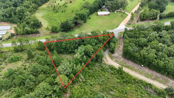 PATE POND RD, Caryville, FL 32427