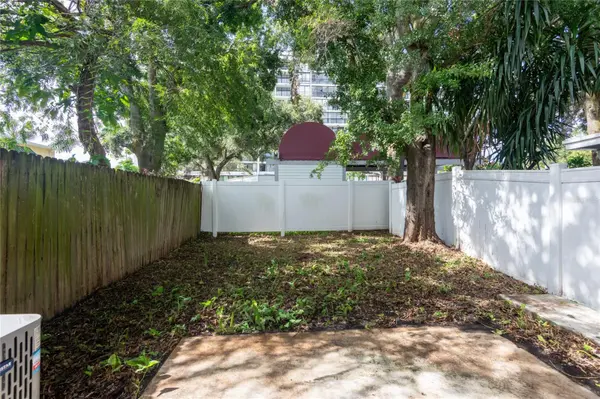 3202 W DE LEON ST #B, Tampa, FL 33609