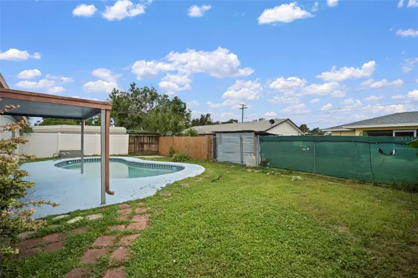 4712 BESSIE RD, Tampa, FL 33615