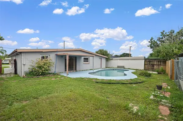 4712 BESSIE RD, Tampa, FL 33615