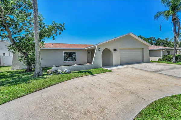11121 PEPPERTREE LN, Port Richey, FL 34668