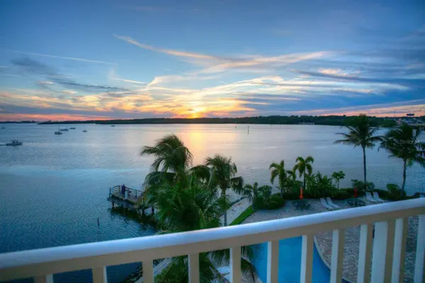 8800 BAY PINES BLVD #312, St Petersburg, FL 33709