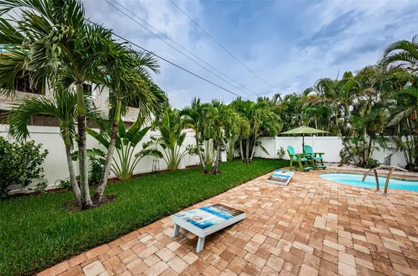 16109 3RD ST E, Redington Beach, FL 33708