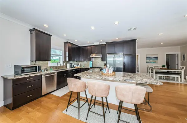 16109 3RD ST E, Redington Beach, FL 33708