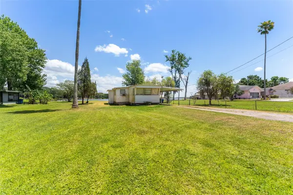 7558 BERKLEY RD, Polk City, FL 33868