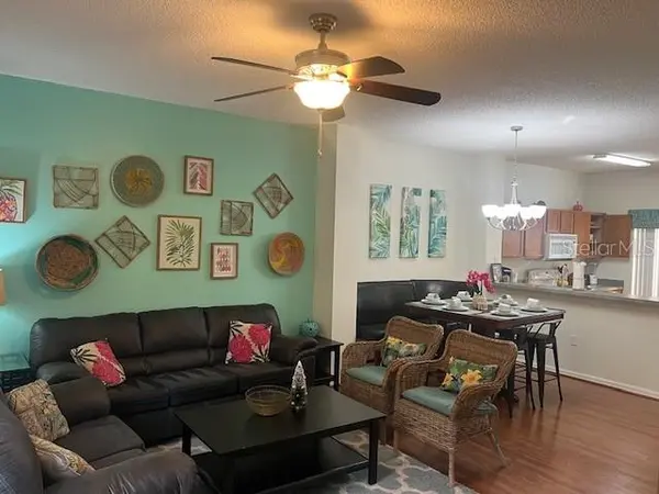 8405 CRYSTAL COVE LOOP, Kissimmee, FL 34747