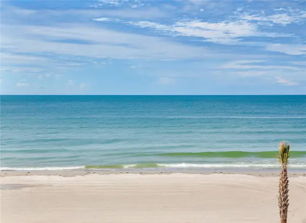 17450 GULF BLVD #206, Redington Shores, FL 33708