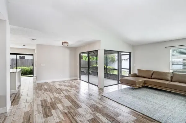 4412 STONEHENGE RD, Tampa, FL 33624