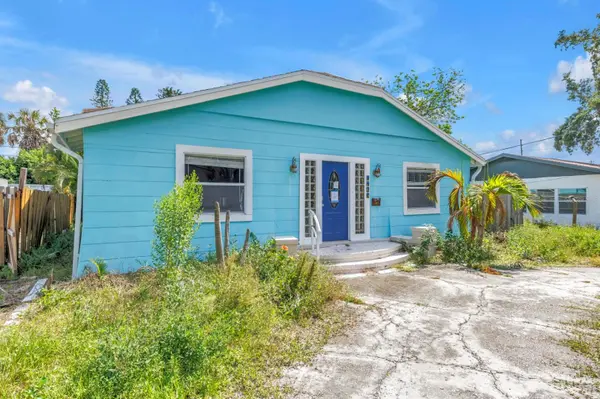 1820 MONTANA AVE NE, St Petersburg, FL 33703