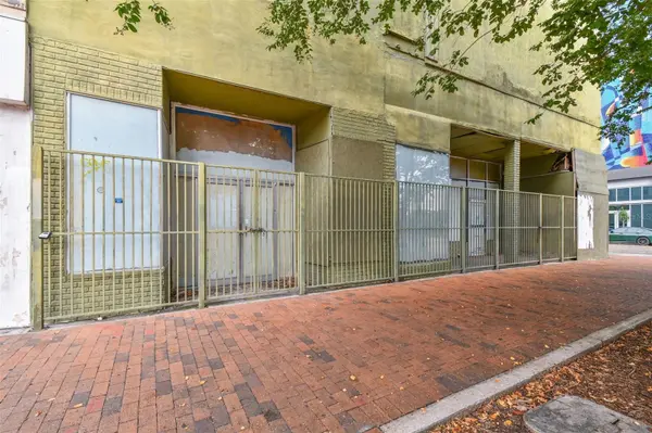 1001 N FRANKLIN ST, Tampa, FL 33602