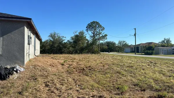 13009 RIDGELY CIR, Port Charlotte, FL 33981
