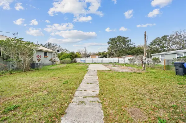 12912 CAMBRIDGE AVE, Tampa, FL 33624