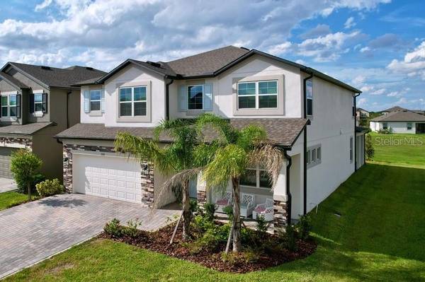 2450 SUNNY PEBBLE LOOP, Zephyrhills, FL 33540